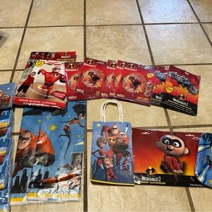 Incredibles 2 Party Supplies Set